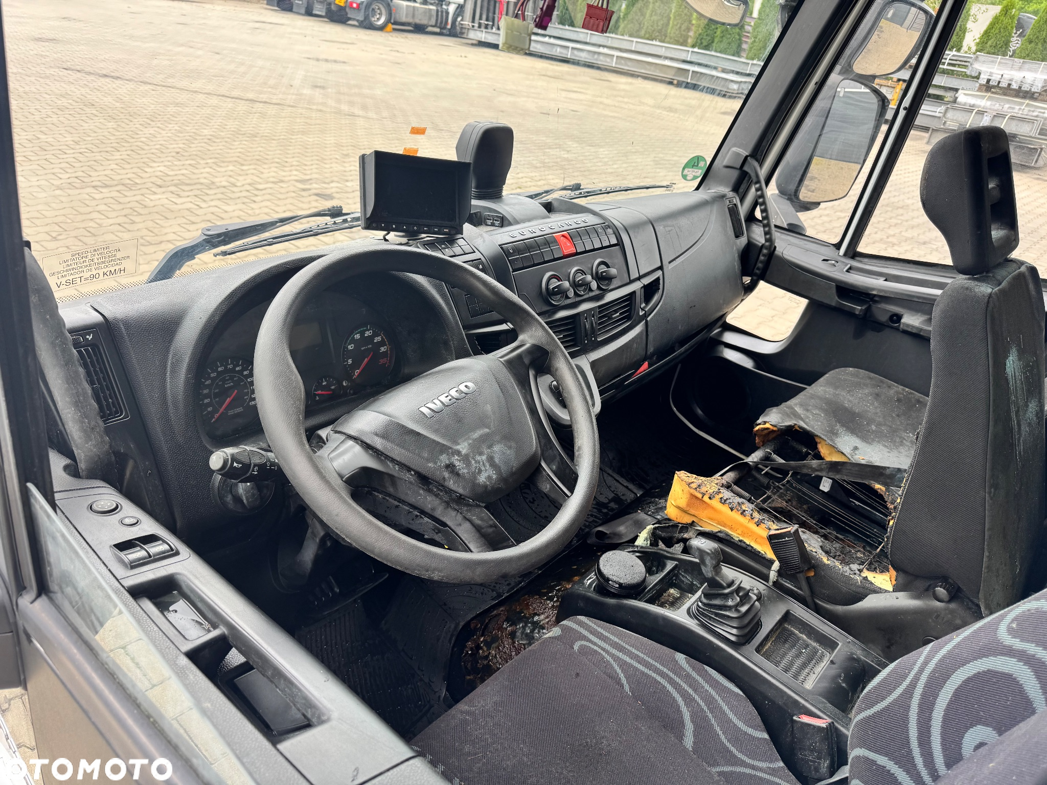 Kompletna kabina dzienna Iveco Eurocargo 75-190 Euro 6 - 5