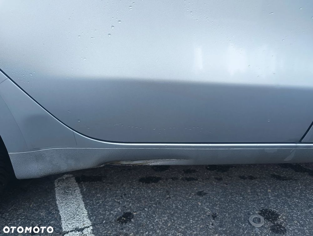 Kia Ceed - 8