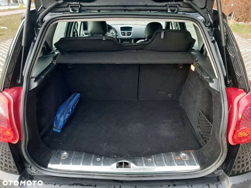 Peugeot 207 ver-110-hdi-fap-blue-lion-platinum - 8