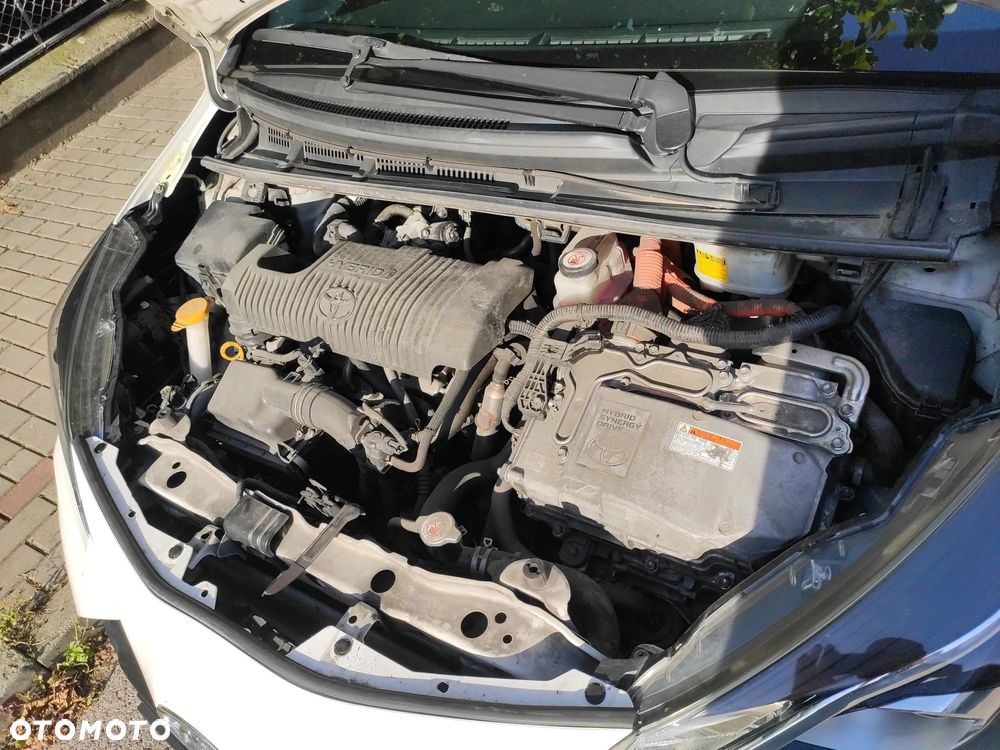 Toyota Yaris Hybrid 1.5 VVT-i Life - 13