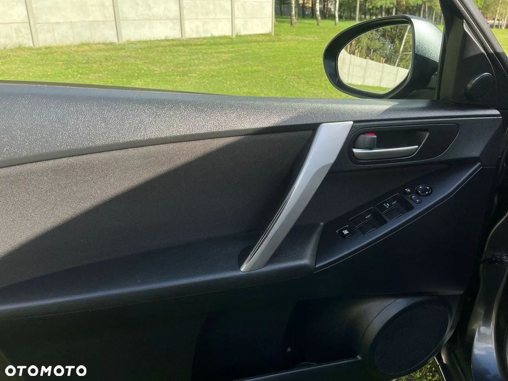 Mazda 3 1.6 Sport Exclusive - 11