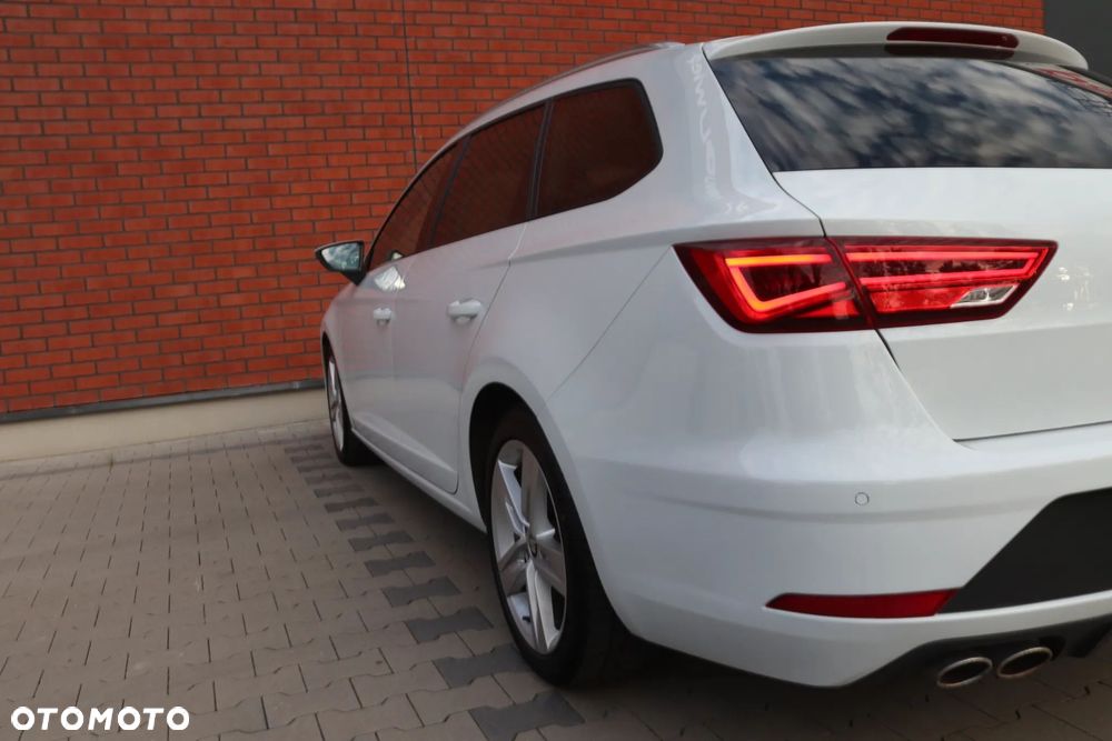 Seat Leon 2.0 TDI DPF DSG FR - 15