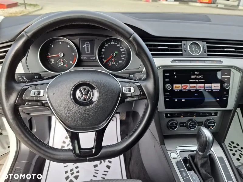 Volkswagen Passat Variant 2.0 TDI DSG (BlueMotion Technology) Comfortline - 3