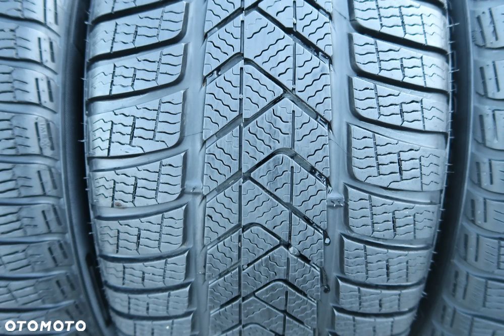 255/35r19 - 225/40r19 Pireli sottozero 3 RSC - 2