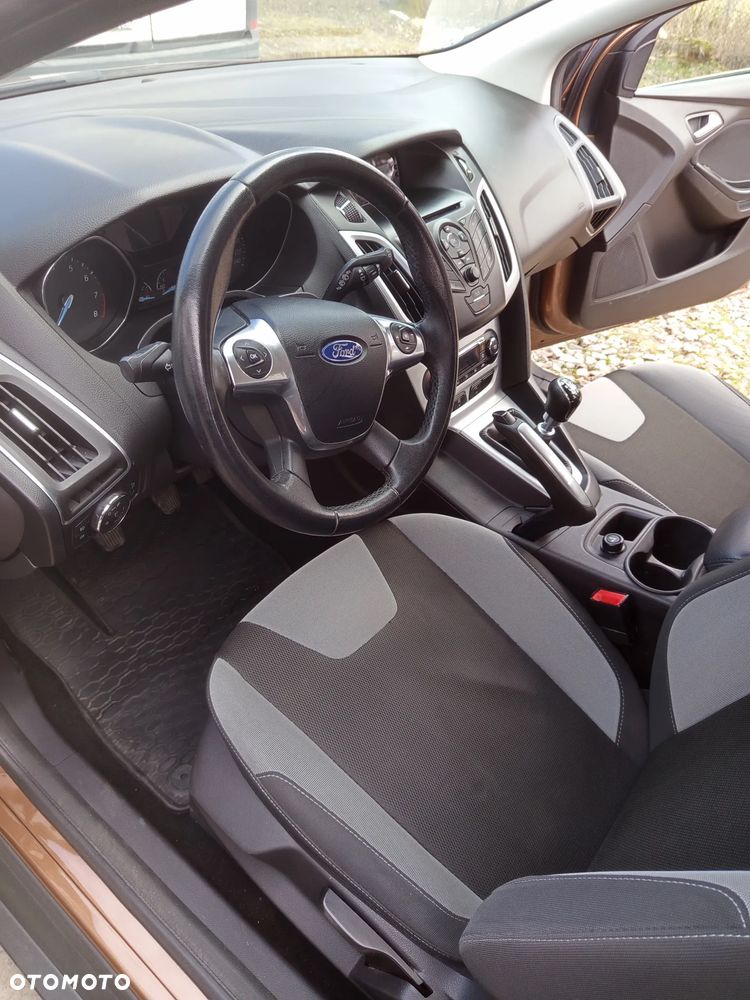 Ford Focus 1.0 EcoBoost Trend - 10