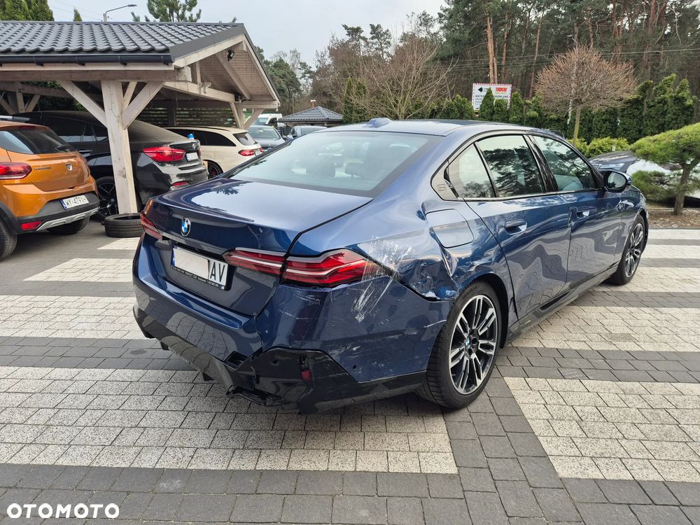 BMW Seria 5 520i mHEV M Sport sport - 9