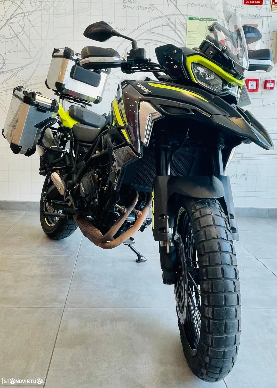 Benelli TRK 702 - 1