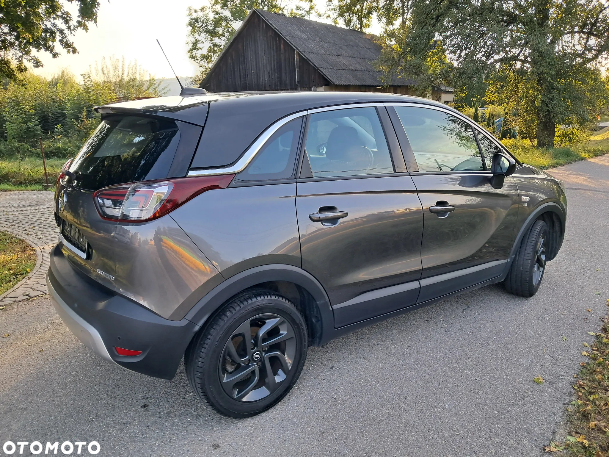Opel Crossland X - 4