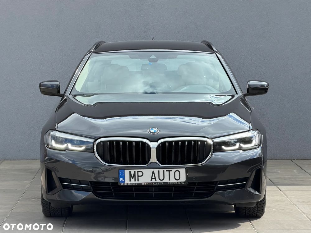 BMW Seria 5 520d mHEV - 2