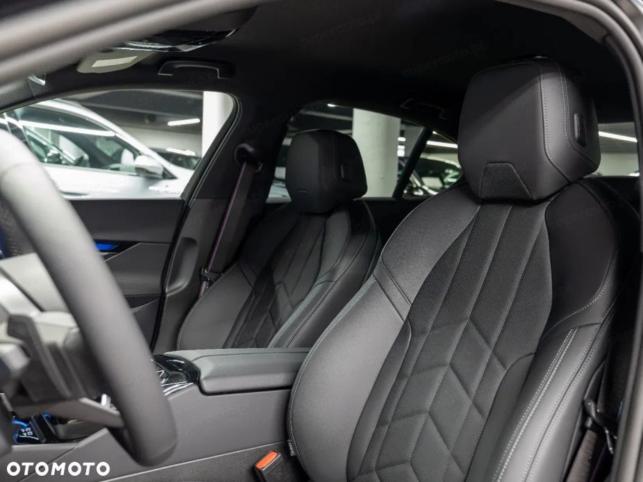 BMW Seria 5 540d xDrive mHEV M Sport - 6