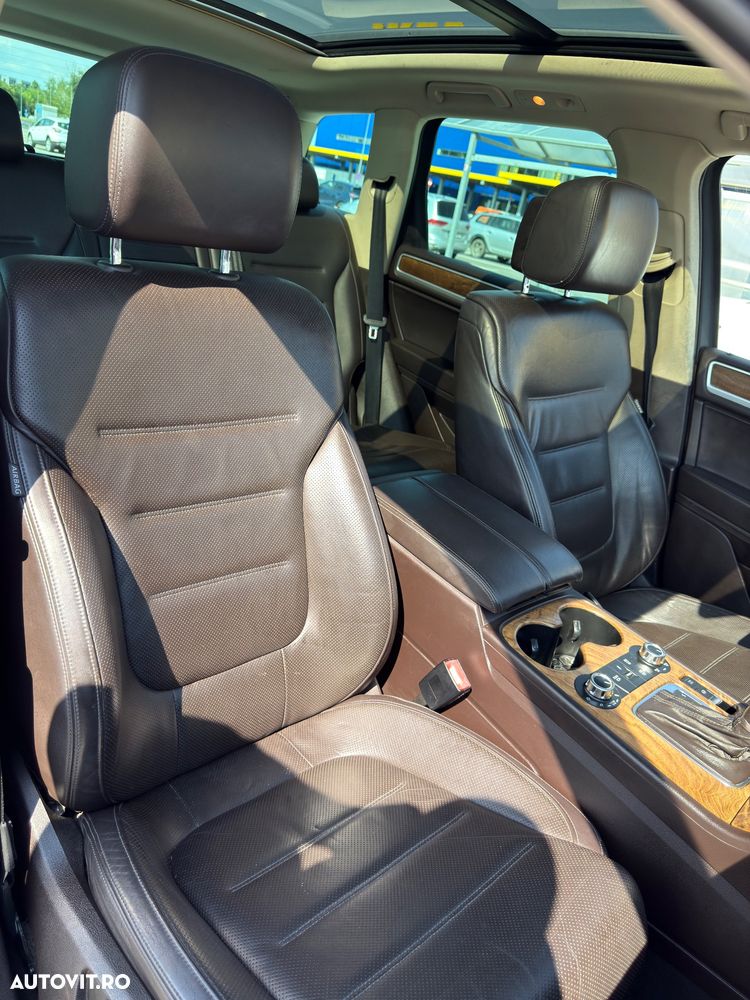 Volkswagen Touareg 3.0 V6 TDI BMT - 14