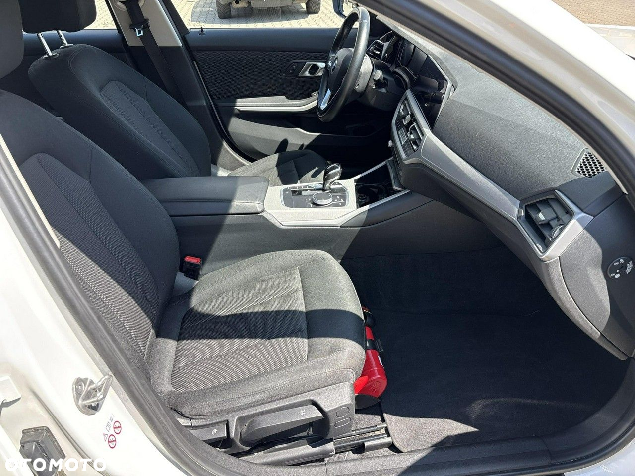 BMW Seria 3 318i Advantage - 18