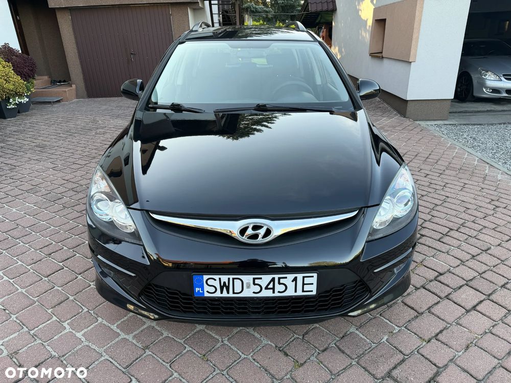 Hyundai i30 i30cw 1.4 blue Comfort - 38