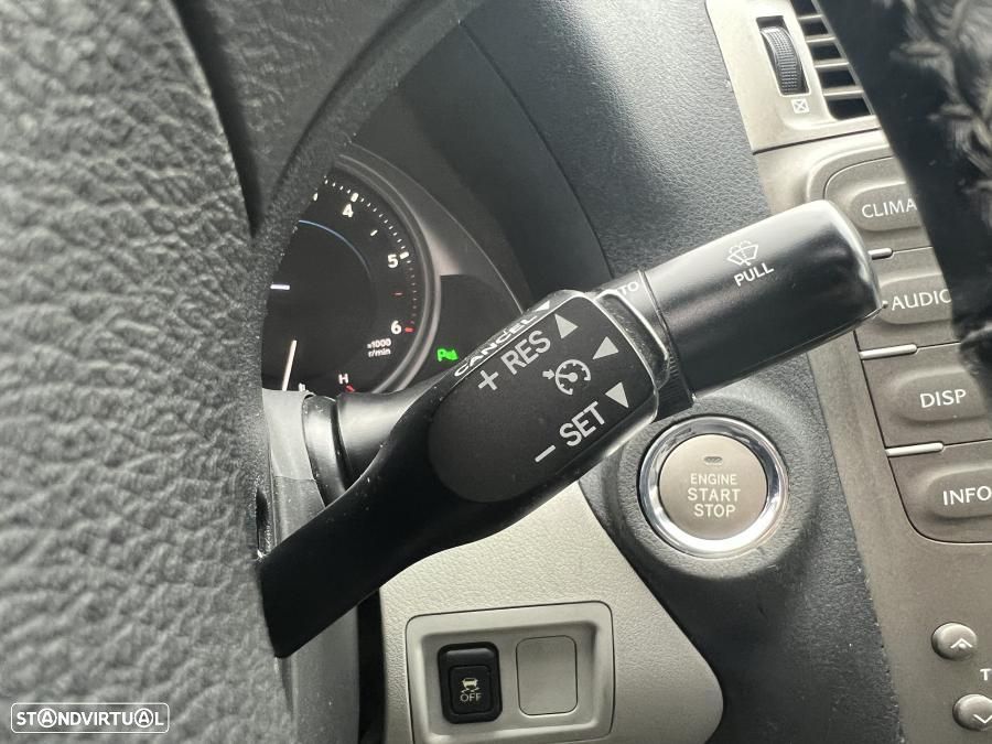 Lexus IS 220 d Luxury 46 - 28