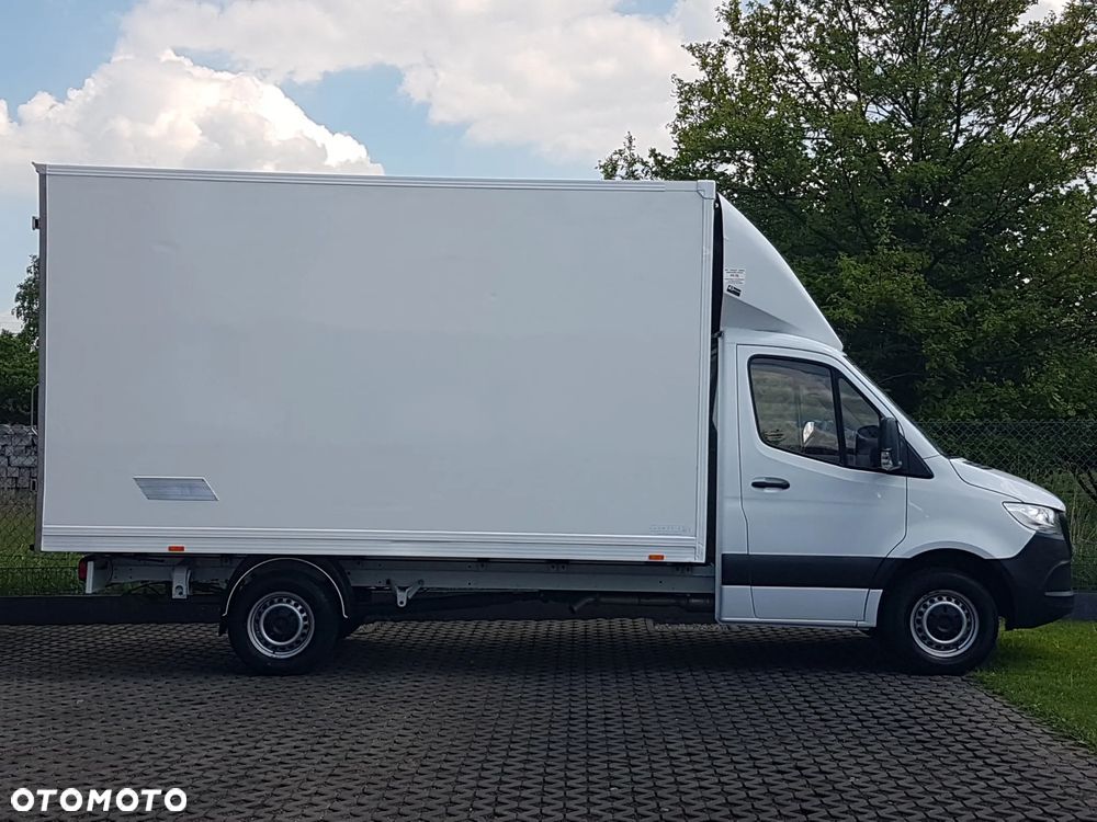 Mercedes-Benz Sprinter 8EP KONTENER 4,22x2,16x2,31 KLIMA 314CDI MANUAL 6-BIEGÓW KRAJOWY - 11