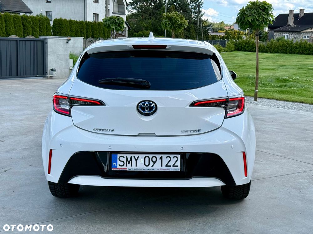 Toyota Corolla 1.8 Business Edition - 11