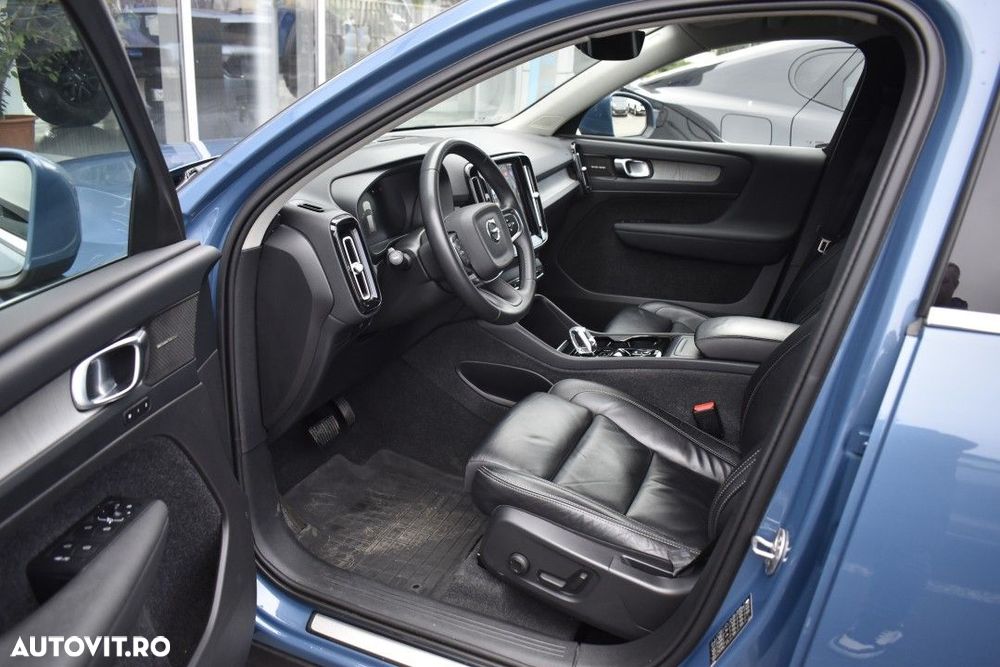 Volvo XC 40 - 29