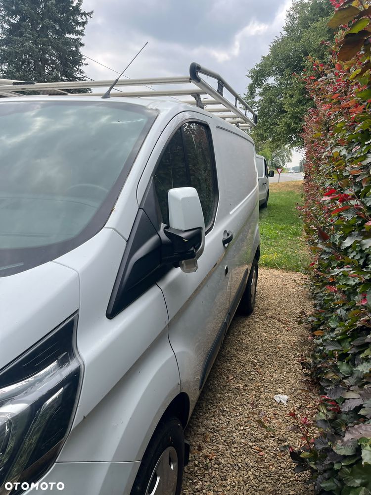 Ford Transit Custom 310 L2H1 Limited - 14