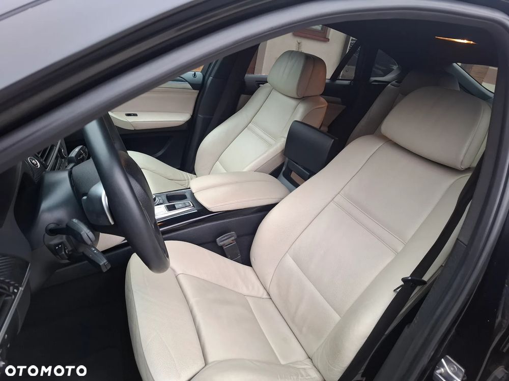 BMW X6 - 11