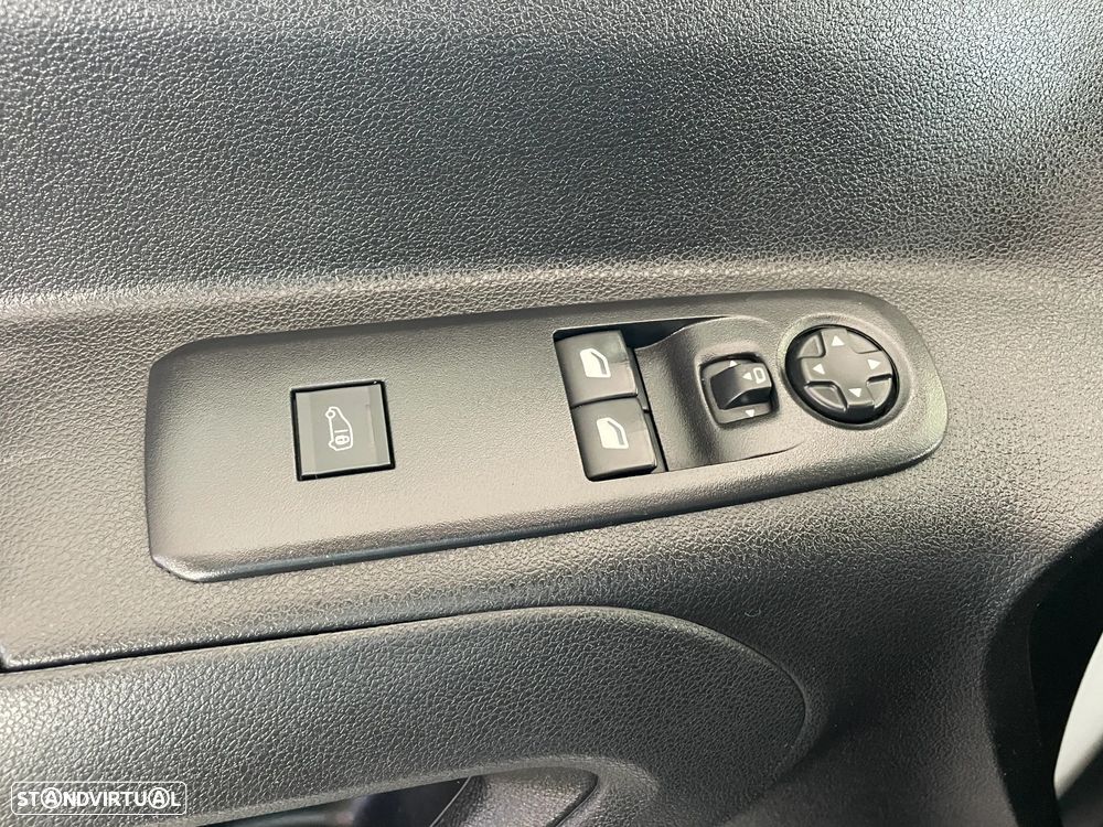 Citroën BERLINGO 1.6 BlueHdi  100 cv - 12