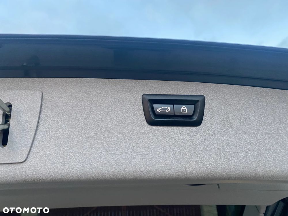 BMW Seria 3 - 39