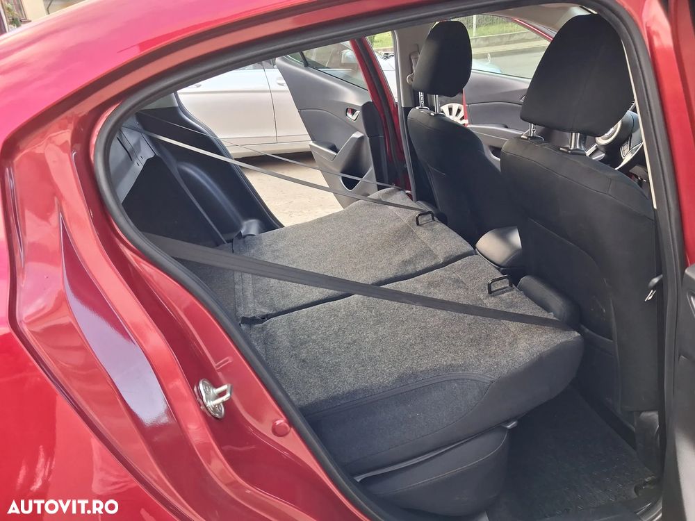 Mazda 3 G120 Revolution - 15