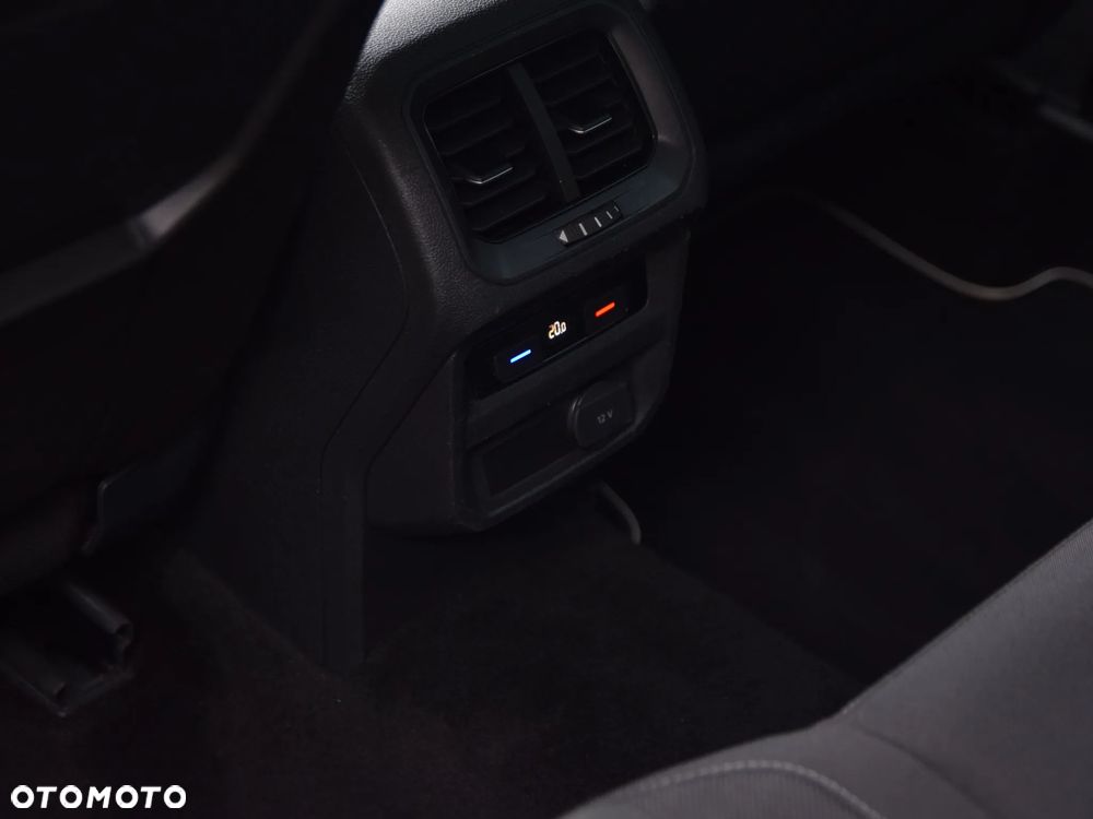 Volkswagen Tiguan 2.0 TDI SCR (BlueMotion Technology) DSG Comfortline - 8