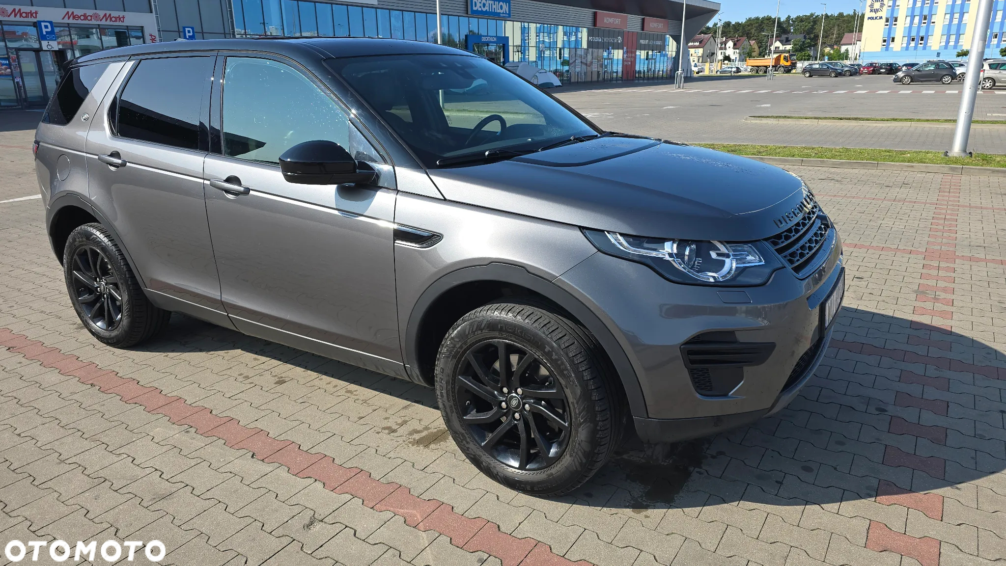 Land Rover Discovery Sport 2.0 D180 SE - 2