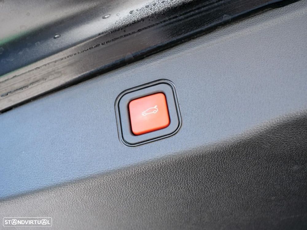 Jeep Avenger 54 kWh Summit - 15