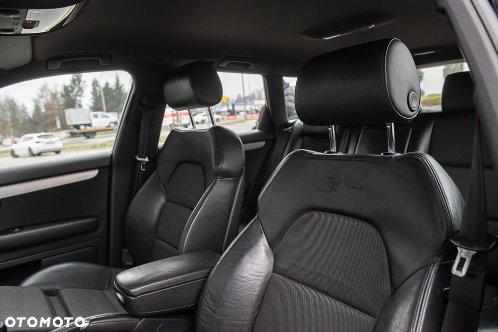 Audi A4 Avant 1.8 T quattro - 18