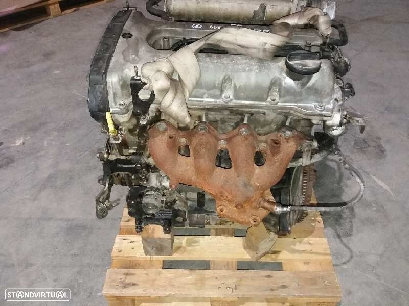 MOTOR COMPLETO KIA CARENS I 2001 - 4