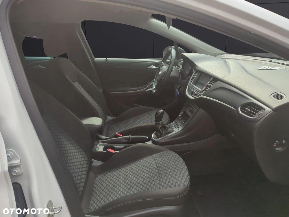 Opel Astra 1.2 T Elegance S&S - 16