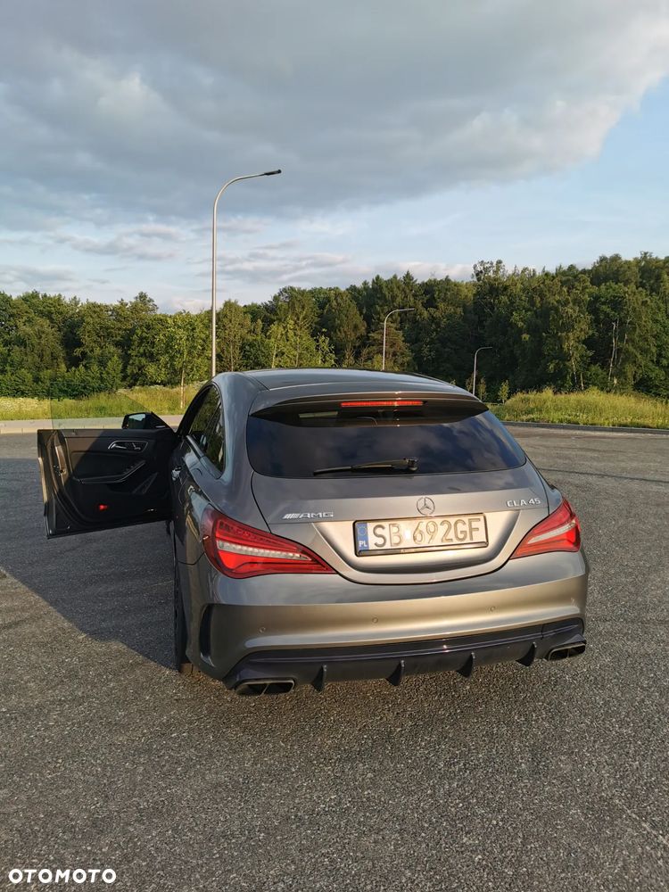 Mercedes-Benz CLA AMG 45 4-Matic - 3