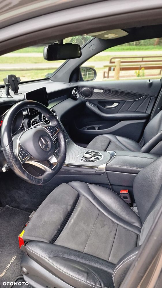 Mercedes-Benz GLC 250 4-Matic - 22
