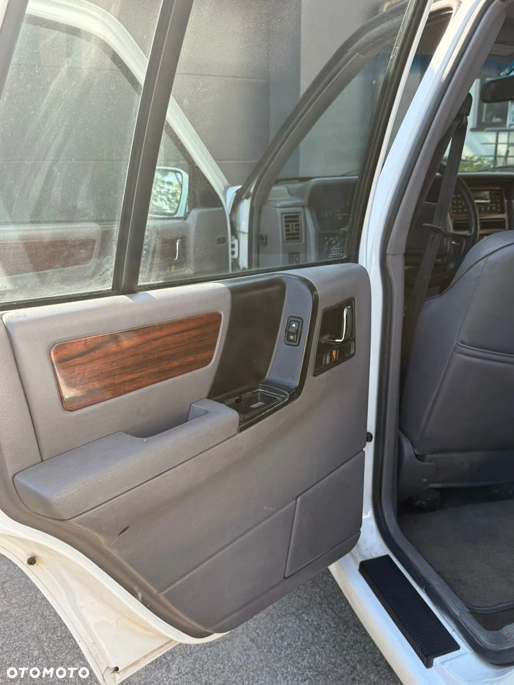 Jeep Cherokee 4.0 Limited - 12