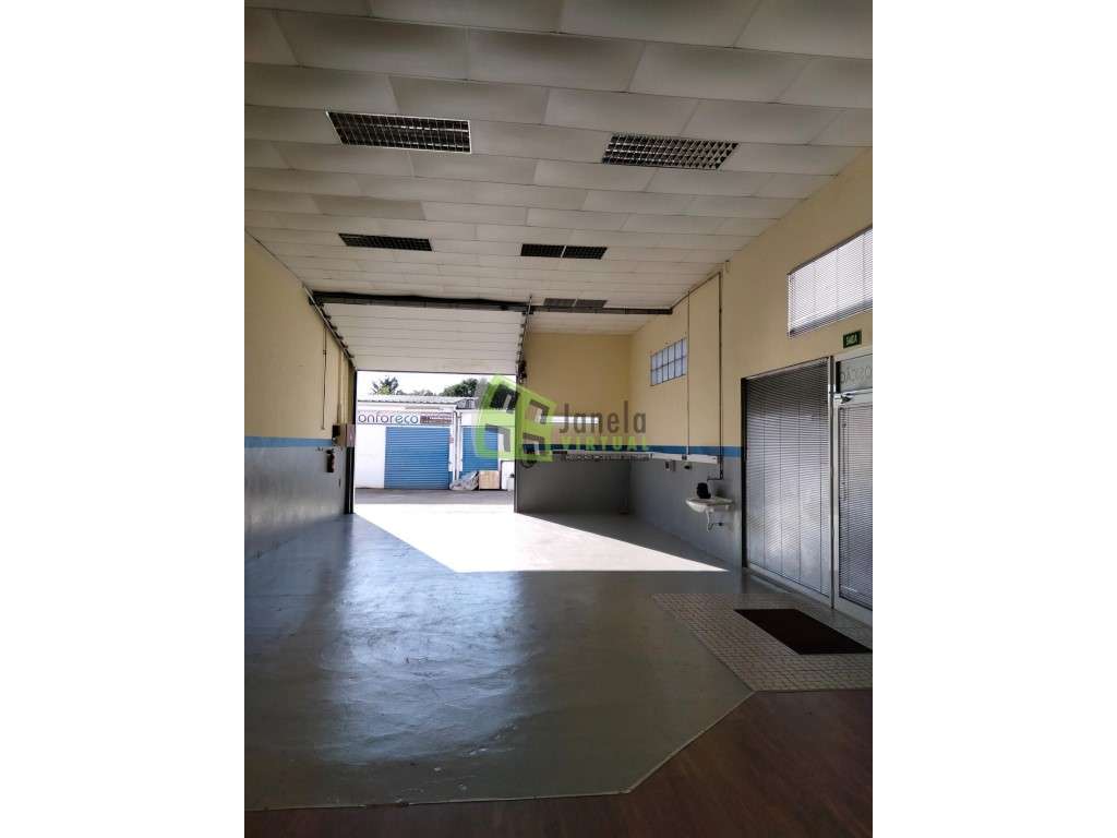 Armazém para Arrendamento - 200m² | Quinta do Anjo - Grande imagem: 4/7