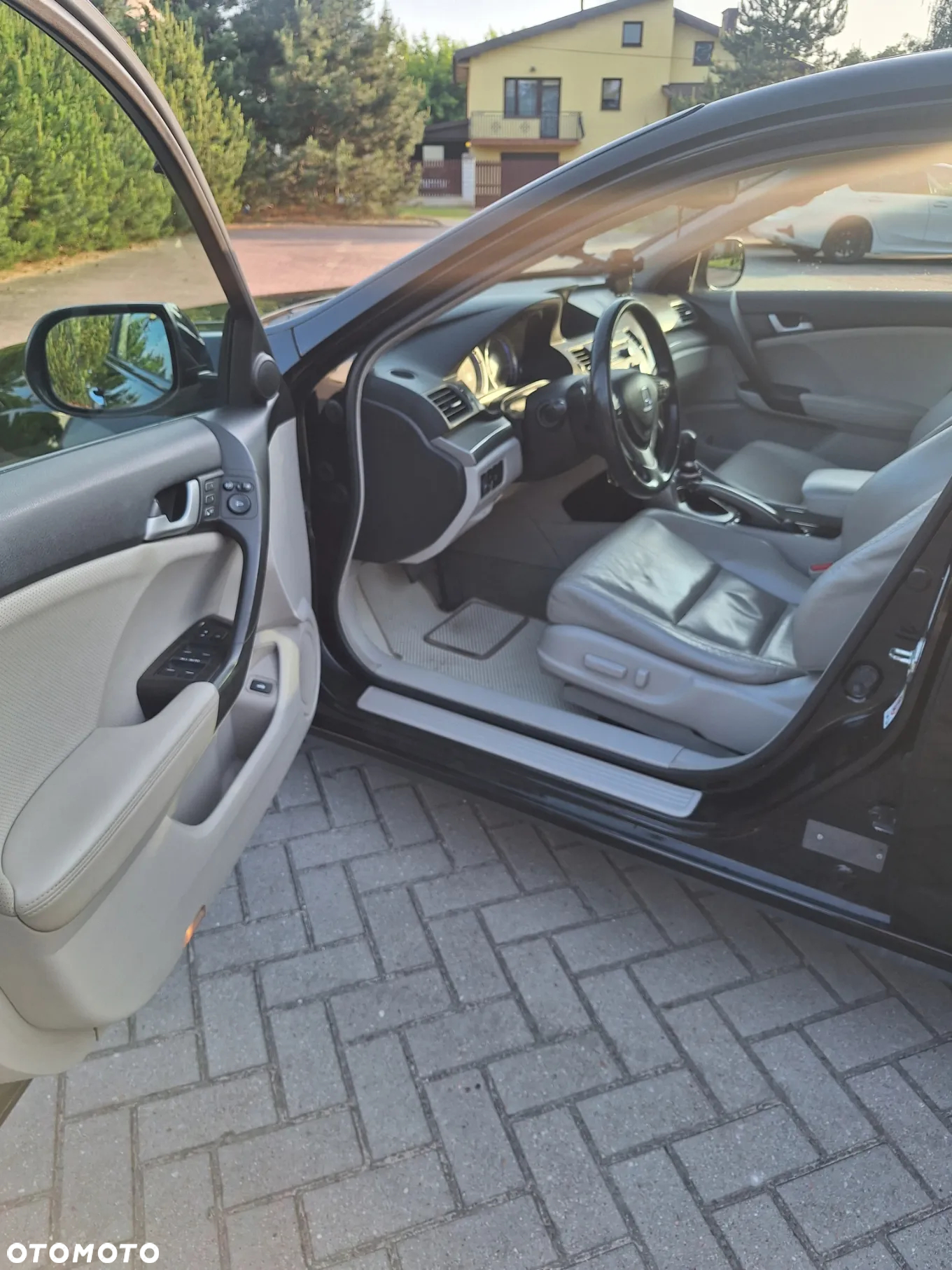 Honda Accord 2.4 Executive - 16