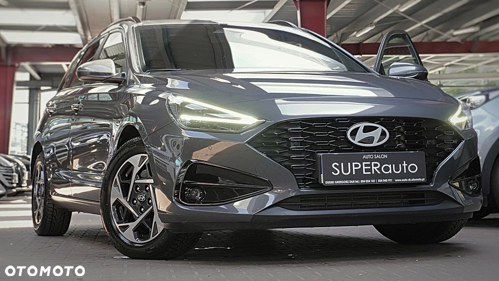 Hyundai i30 1.5 T-GDI 48V Smart Plus DCT - 1