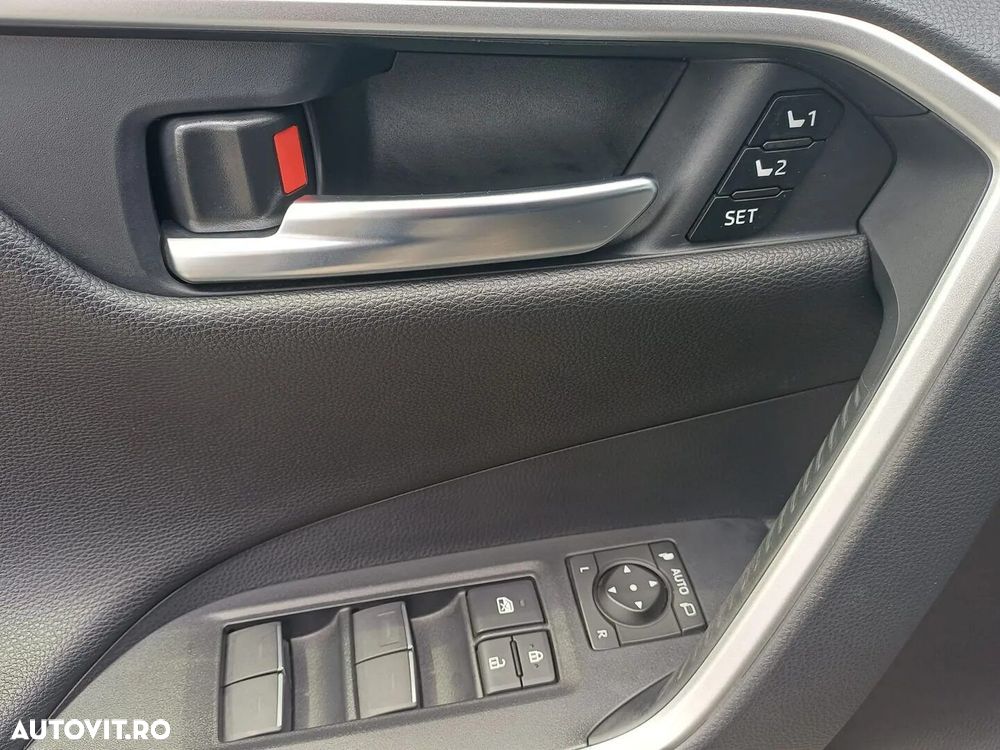 Toyota RAV4 2.5 VVT-iE 4x4 Luxury Premium - 16