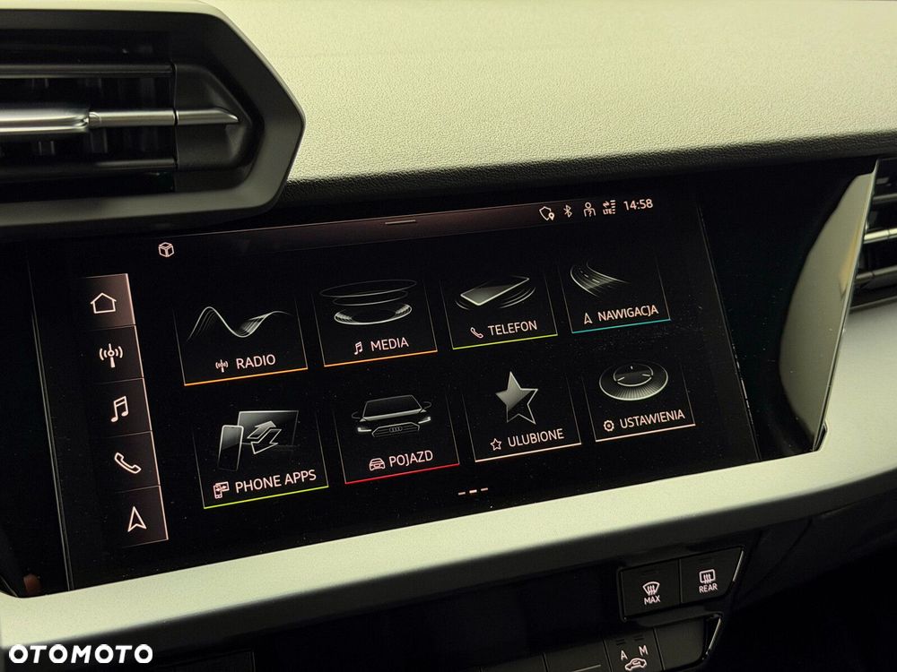 Audi A3 Sportback - 16