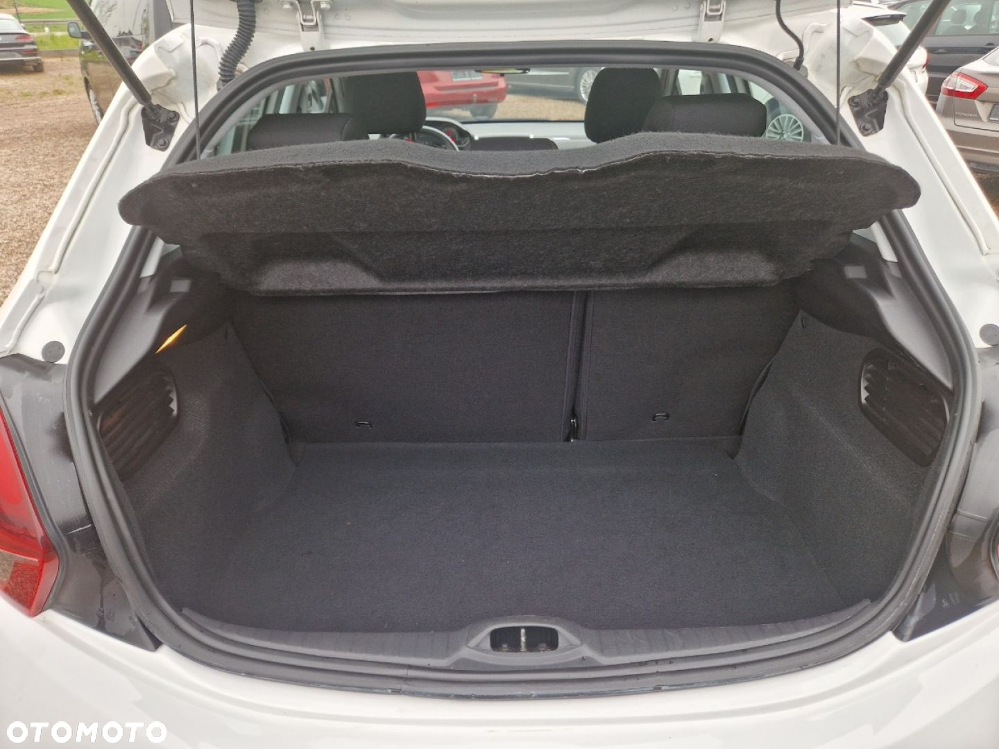 Peugeot 208 1.5 BlueHDi Active S&S - 16