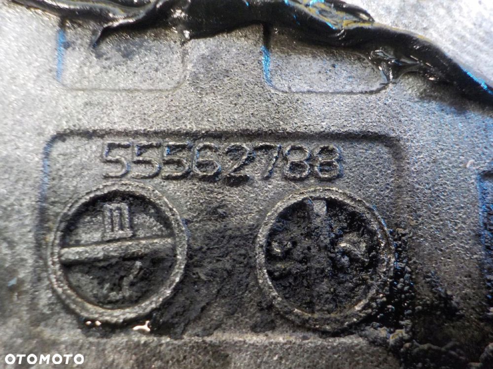 ASTRA J MERIVA CORSA 1.4 T 14r 120KM A14NEL obudowa rozrzadu 55562788 - 9