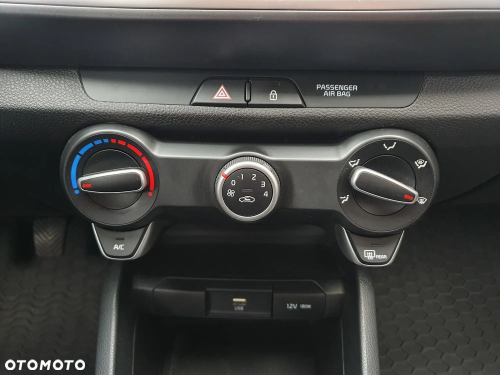 Kia Stonic 1.2 M - 34