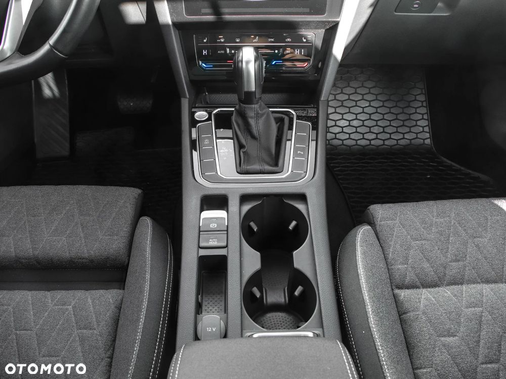 Volkswagen Passat 2.0 TDI EVO Business DSG - 16