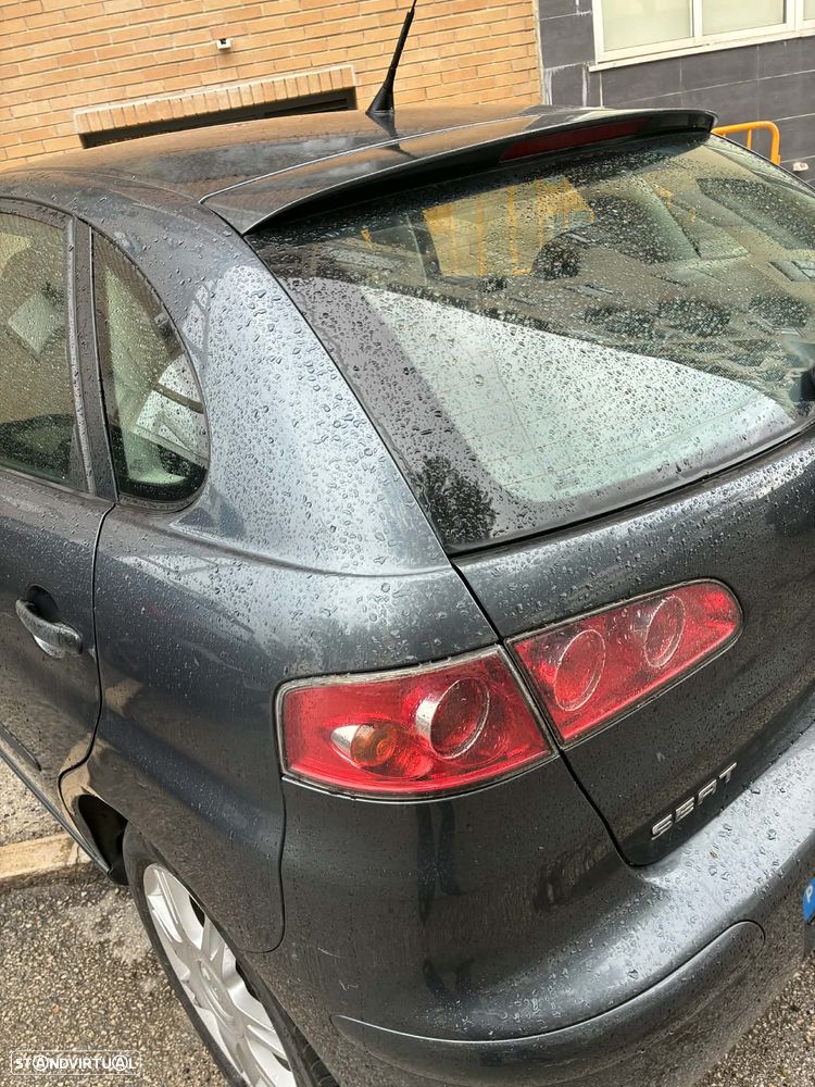 SEAT Ibiza 1.2 12V Reference - 4