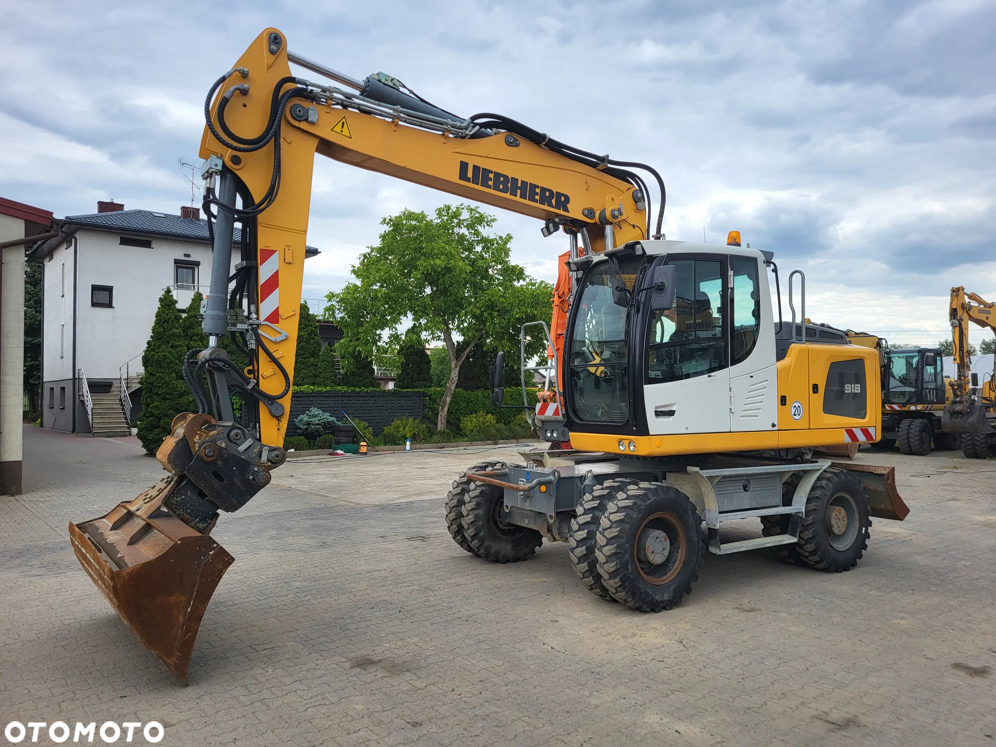 Liebherr A918 / z Niemiec / Stan idealny / - 2