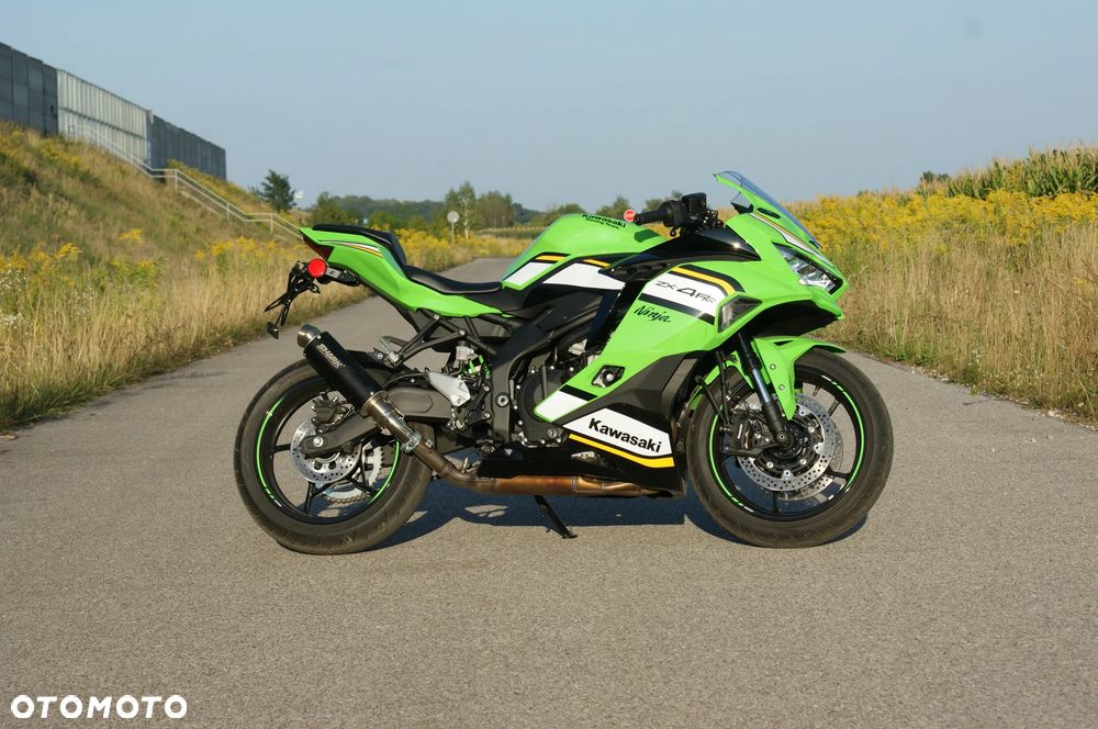 Kawasaki Ninja 400 - 1