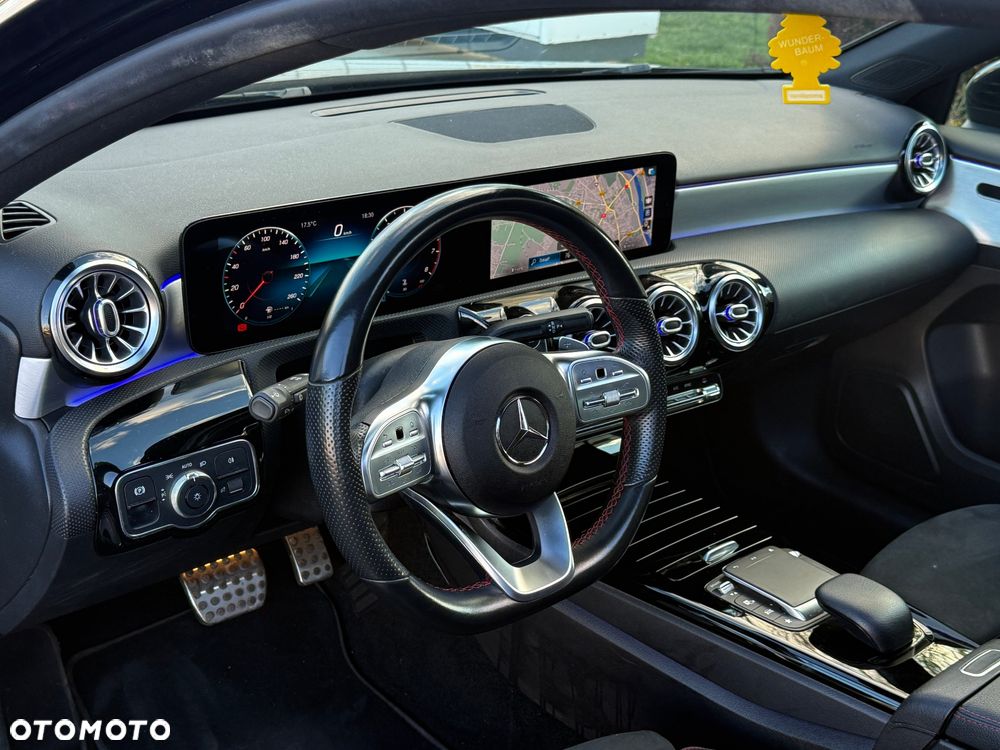 Mercedes-Benz Klasa A 200 7G-DCT AMG Line - 20