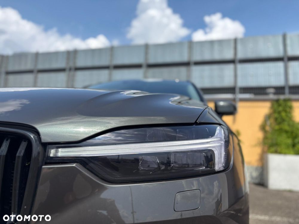 Volvo XC 60 B4 D Plus Bright - 4