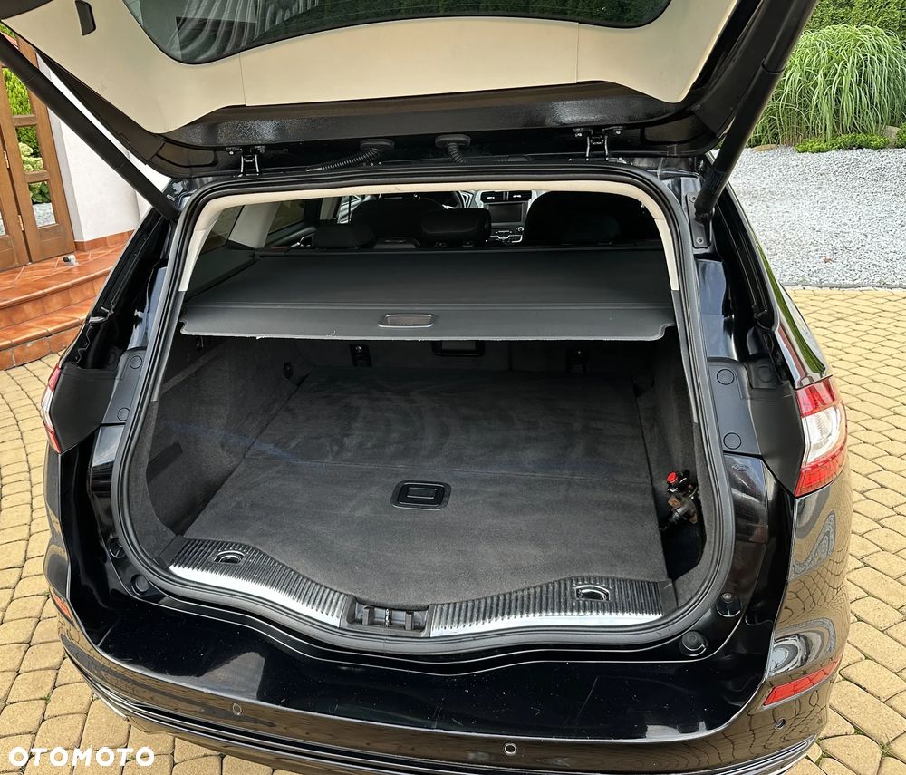 Ford Mondeo - 17